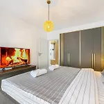 Mohost Luxury Landing Complex Qualis Braşov