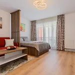 Mohost Luxury Landing Complex Qualis *