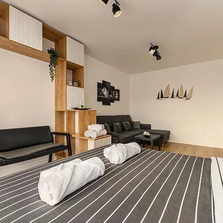 Luxury Landing Complex Qualis Apartament Brașov