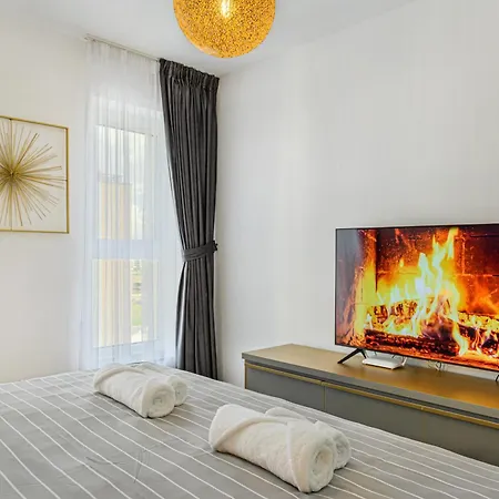 Mohost Luxury Landing Complex Qualis شقة براشوف