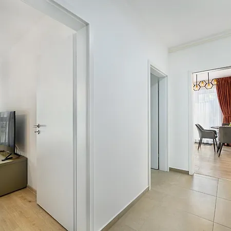 Luxury Landing Complex Qualis Apartament Brașov