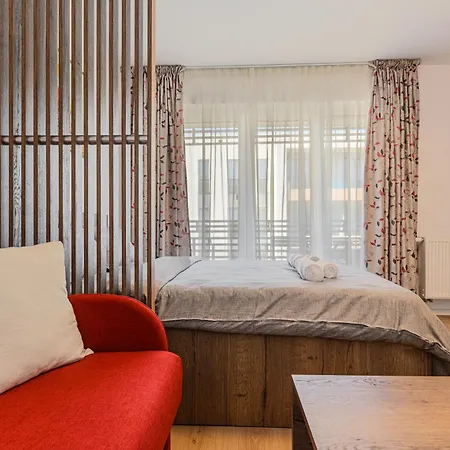 Luxury Landing Complex Qualis Apartament *