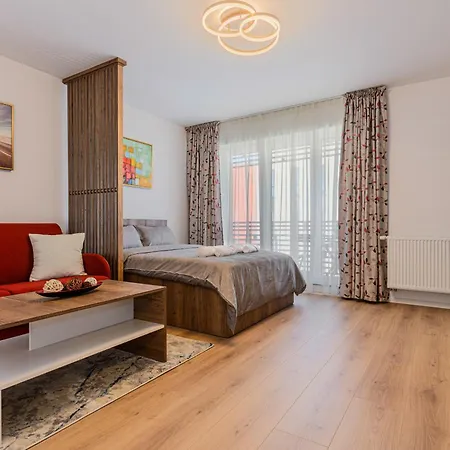 Luxury Landing Complex Qualis *