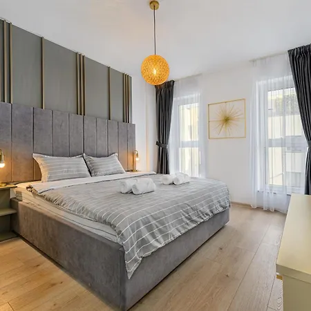 Apartament Mohost Luxury Landing Complex Qualis *