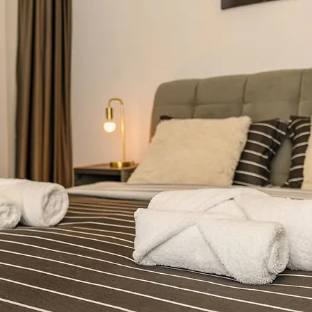 Apartament Luxury Landing Complex Qualis *