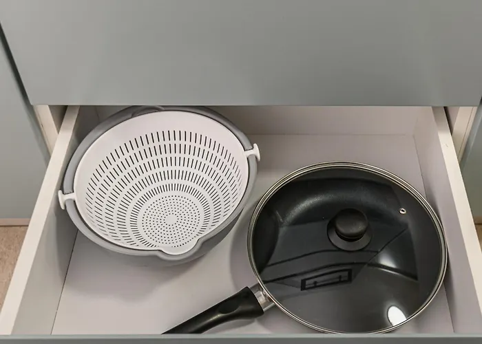 Mohost Luxury Landing Complex Qualis