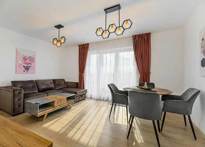 Mohost Luxury Landing Complex Qualis 公寓